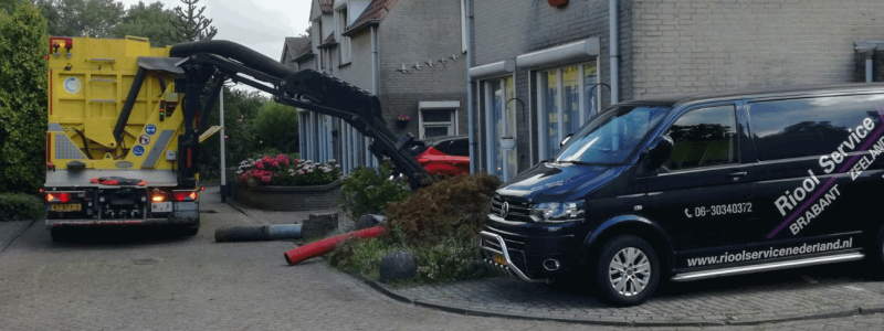Riolering verstopt Dordrecht